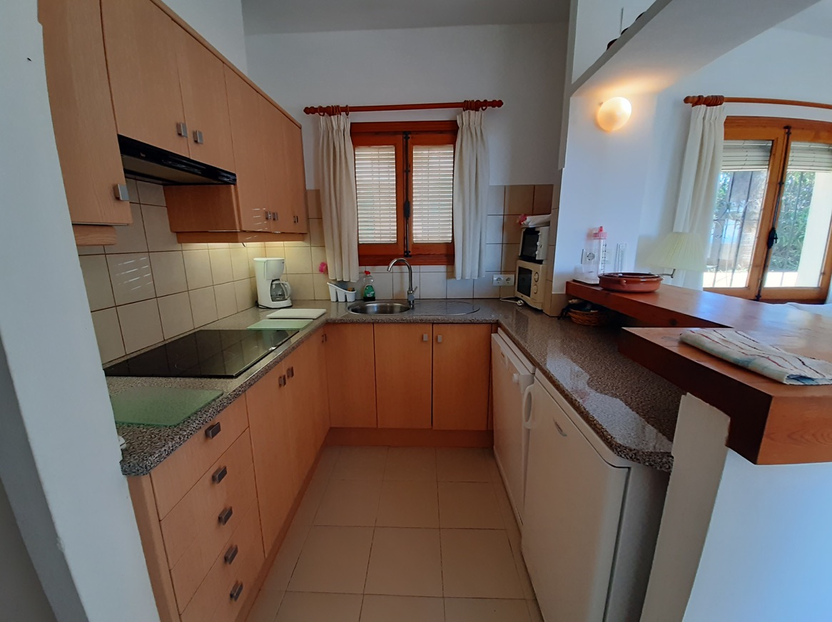 Teulada apartment · Kitchen refresh before